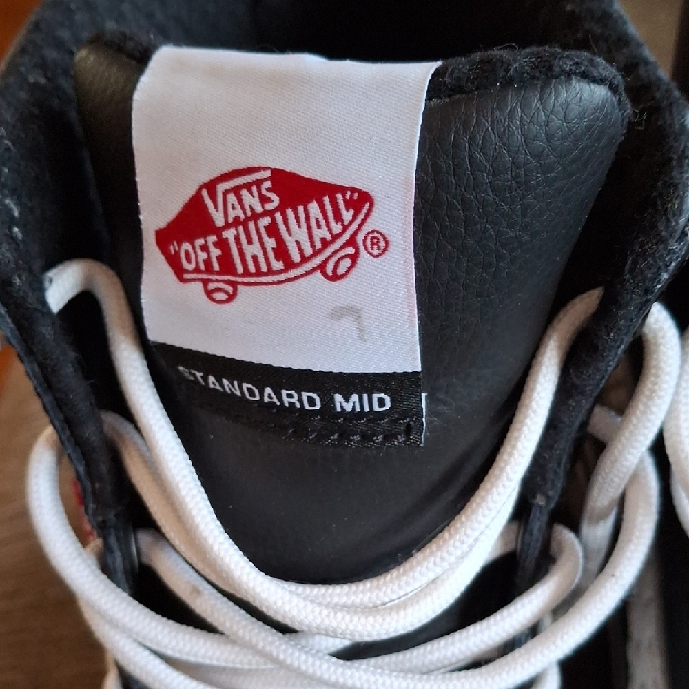Vans Mens Standard Mid Black White Snow Boots - Picture 2 of 9